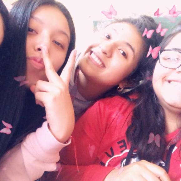 Meet your Posher, Alondra - Picture 1 of 1